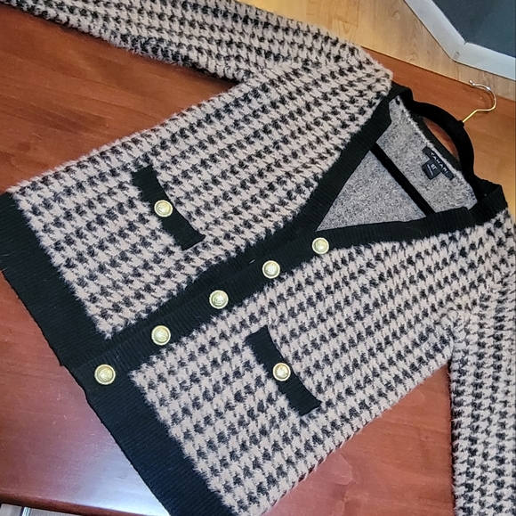 Houndstooth print cardigan - Picture 2 of 3